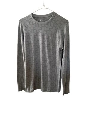 FIGS Makato Seamless Long-Sleeve Underscrub Shirt Men Small Grey Geometric Print
